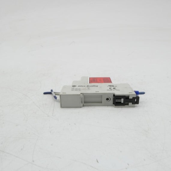 ALLEN BRADLEY 700-HN123 SER. A 250VAC 10A (AS PICTURED) UNMP