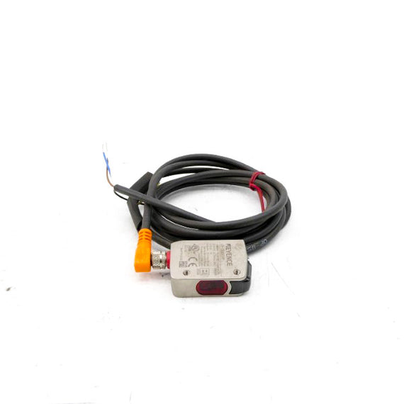 KEYENCE LR-ZB250CP 10-30VDC UNMP