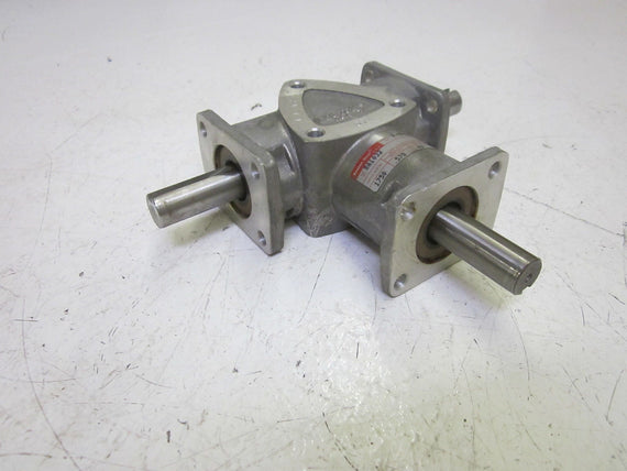 BOSTON GEAR RA1032 REDUCER  *NEW*