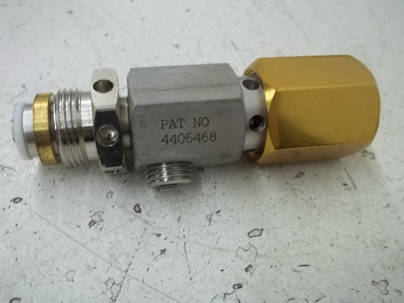 ITW CCV-403-SS COLOR CHANGE VALVE  *ORIGINAL PACKAGE*