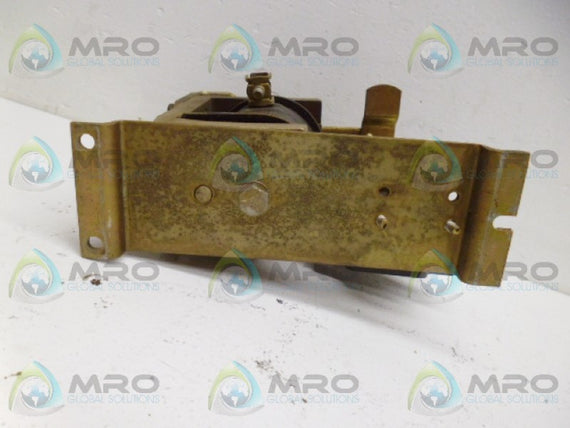 GE IC2820A100BB RELAY *USED*