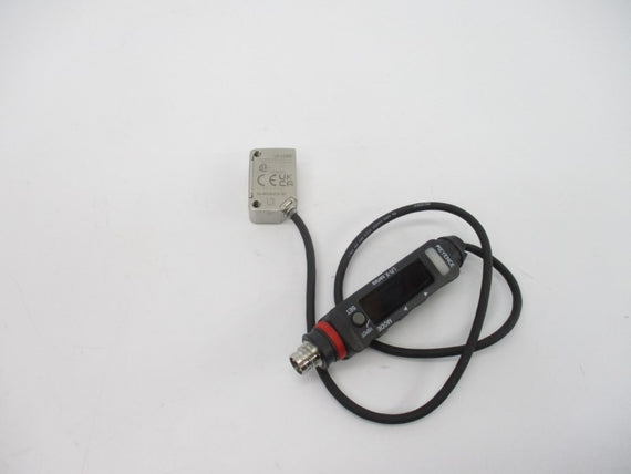 KEYENCE LR-X250C 16-30VDC NSMP