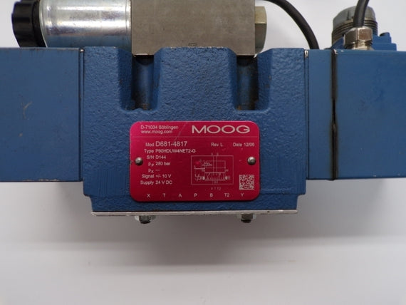 MOOG D681-4817 D633-7377 24VDC NSNP