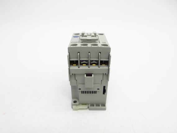 ALLEN BRADLEY 100-C09D10 SER. A 110/120V 32A (WH) NSMP