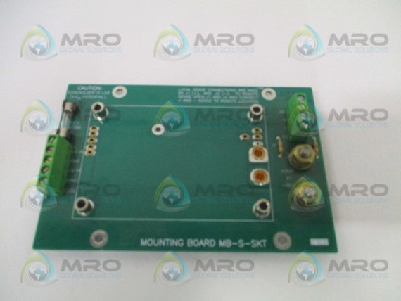 RO ASSOCIATES MB-S-SKT MOUTING BOARD *USED*