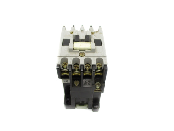 ALLEN BRADLEY 100-A09NB3 SER. B 440/480V UNMP