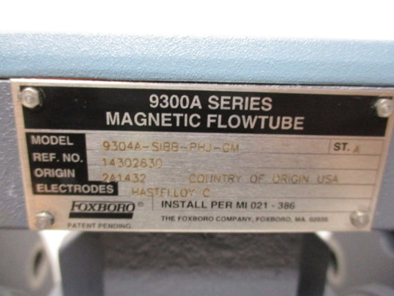 FOXBORO 9300A SERIES 9304A-SIBB-PHJ-GM MAGNETIC FLOWTUBE  * NEW *