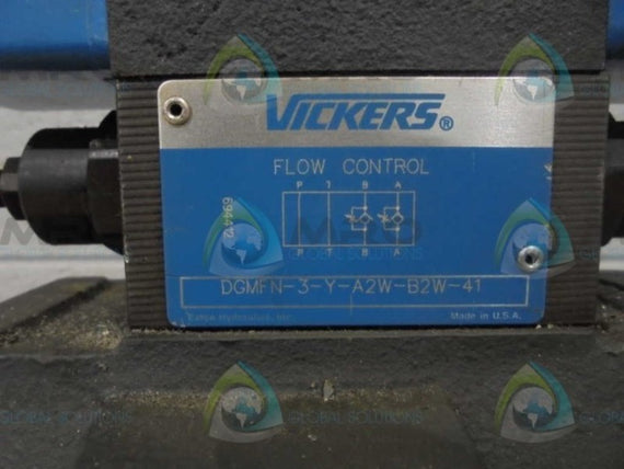 VICKERS  DG4V-35-6C-M-FW-B5-60 DIRECTIONAL CONTROL VALVE * NEW NO BOX *