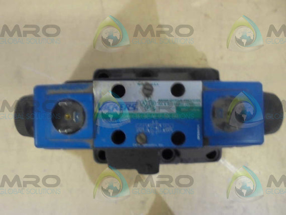 VICKERS  DG4V-35-6C-MU-B5-60 CONTROL VALVE * NEW NO BOX *