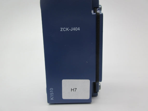 TELEMECANIQUE ZCK-J404H7 240V 3A NSNP