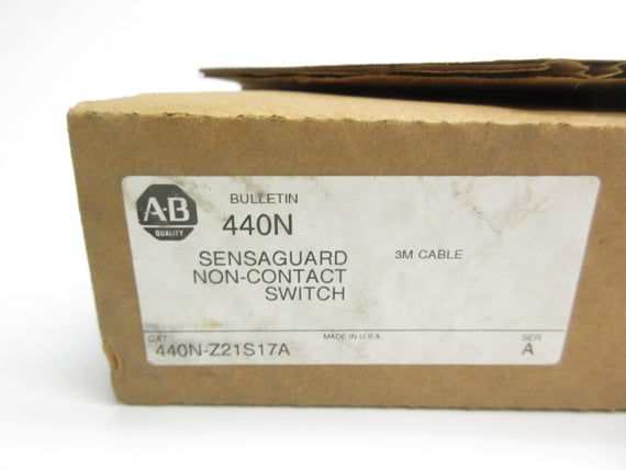 ALLEN BRADLEY 440N-Z21S17A SER. A (BR/WH) NSMP