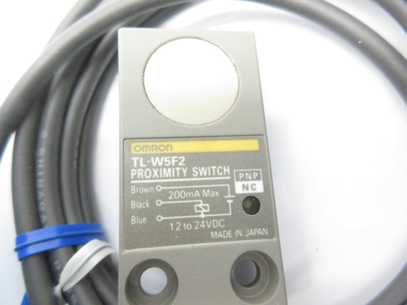 OMRON TL-W5F2 12-24VDC NSNP