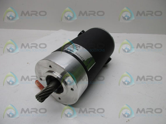 LINCOLN ELECTRIC M20217 DRVE MOTOR * NEW NO BOX *