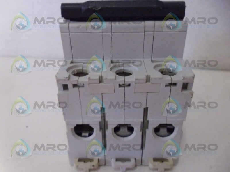 SQUARE D 32 AMP CURVE C 10kA TRIPLE POLE MCB CIRCUIT BREAKER KQ10C332