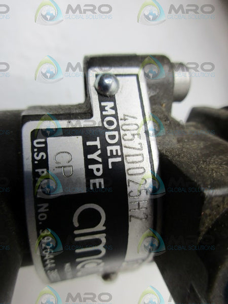 AMOT 4057D025H2 3-WAY PILOT VALVE *NEW NO BOX*