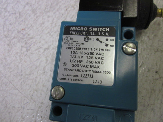 MICRO SWITCH LZZ7J3 250V LIMIT SWITCH *NEW IN BOX*