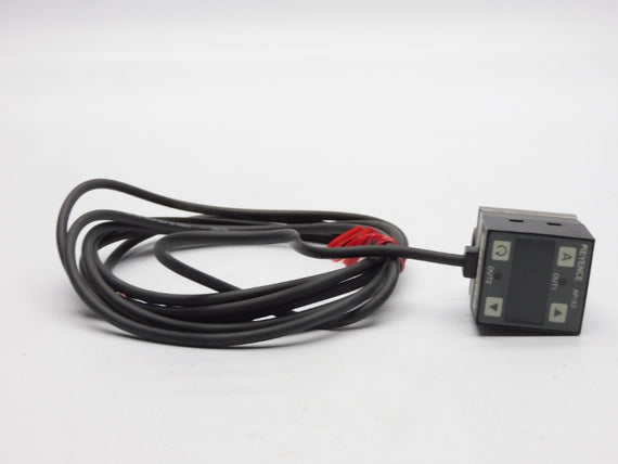 KEYENCE AP-33 12-24VDC NSMP