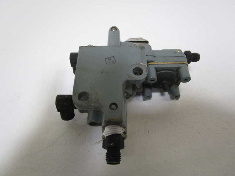 MOORE 74SN VALVE POSITIONER * USED * – MRO Global Solutions