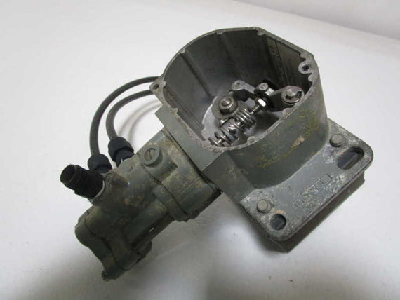 MOORE 750P32NNNN VALVE POSITIONER (AS PICTURED) *USED*