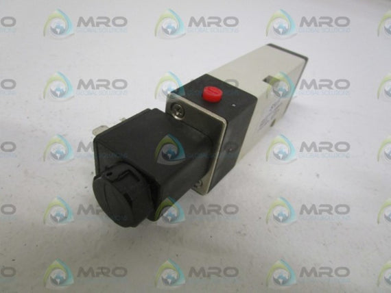 SVF 4V310-08B-S SOLENOID VALVE * USED *