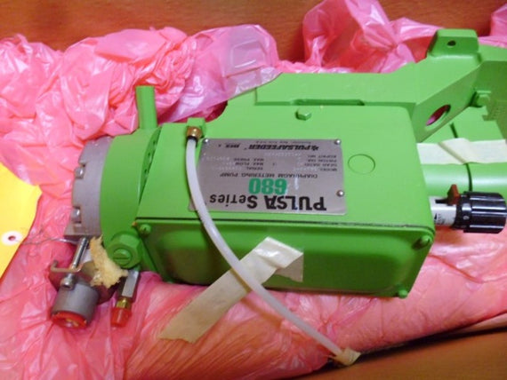 PULSAFEEDER 680 SERIES 680-S-E DIAPHRAGM METERING PUMP * NEW IN BOX *