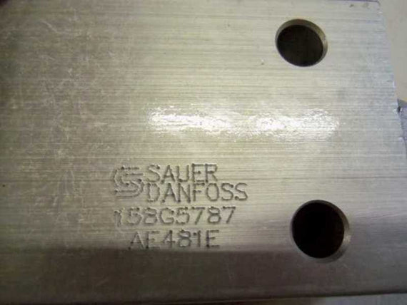 DANFOSS 158G5787 PRESSURE VALVE CYLINDER VALVE * NEW IN BOX *