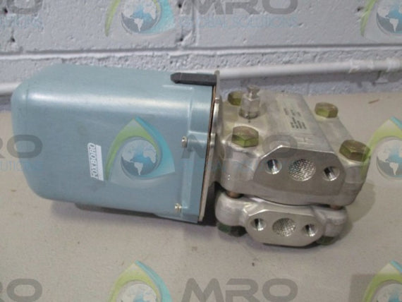 FOXBORO 13A-HS2 DIFFERENTIAL PRESSURE TRANSMITTER * NEW NO BOX *