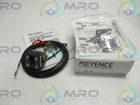 KEYENCE AP-31 DIGITAL DISPLAY PRESSURE SENSOR  * NEW IN BOX *