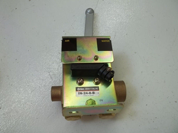 SMC IN-24-8-B-R 3-WAY VALVE *NEW NO BOX*