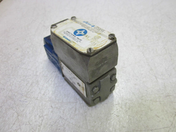 SPERRY VICKERS DG4V-3-2A-W-B-10-B PILOT VALVE 110/120V *USED*