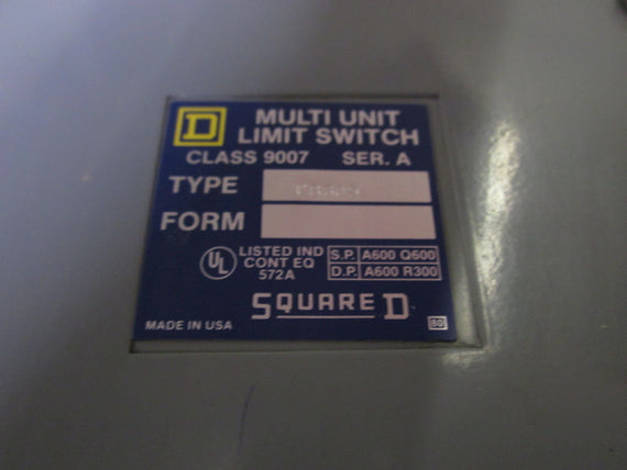 SQUARE D 9007-CB305 *NEW NO BOX*